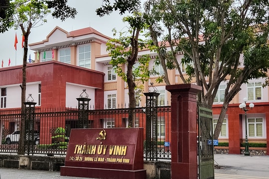 Phương án, quy trình sắp xếp, kiện toàn Đảng bộ, Mặt trận và các tổ chức chính trị-xã hội khi sáp nhập thị xã Cửa Lò vào TP. Vinh