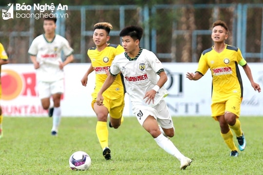  U19 Sông Lam Nghệ An vượt qua bảng "tử thần"
