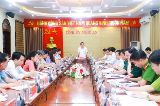 Thường trực Tỉnh ủy Nghệ An giao ban khối Nội chính tháng 4/2023