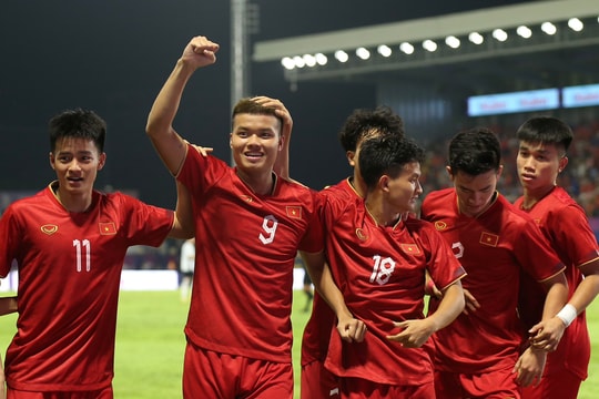 U22 Việt Nam giành chiến thắng nhọc nhằn trước U22 Lào