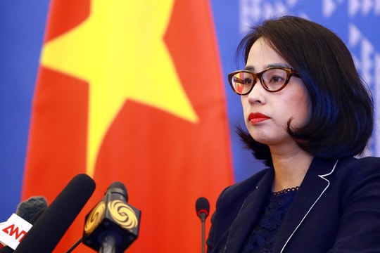 Đề nghị một công ty ở Australia dừng lưu hành vật phẩm có hình 'cờ vàng'