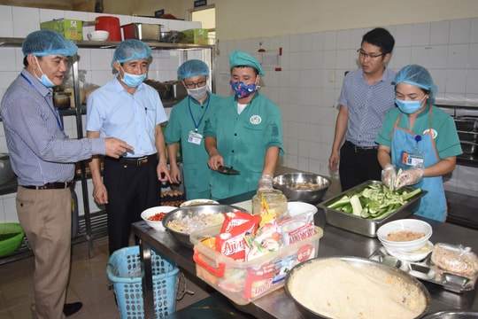 Nghệ An tăng cường thanh tra, xử lý vi phạm an toàn vệ sinh thực phẩm trong mùa hè