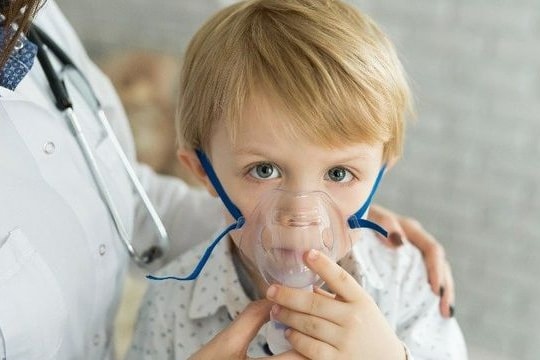 Nhiễm virus hợp bào hô hấp trong năm đầu đời có thể gây tăng nguy cơ bị bệnh hen ở trẻ