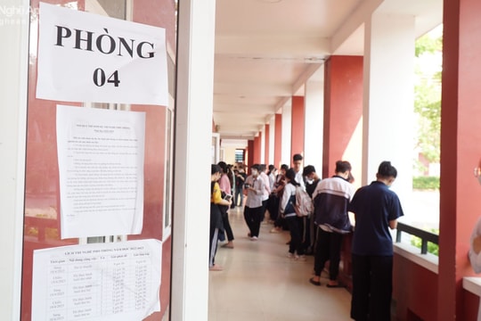  30.000 học sinh lớp 12 ở Nghệ An thi thử tốt nghiệp THPT