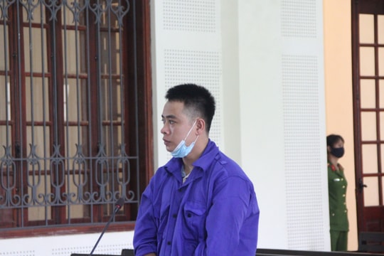 Mâu thuẫn tại quán ăn, thanh niên dùng súng bắn người trong đêm