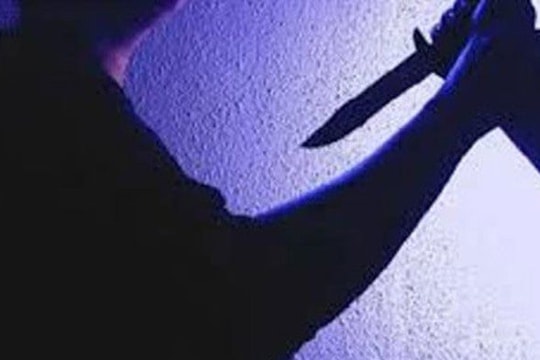 Xích mích tại quán nhậu, người đàn ông bị đâm tử vong