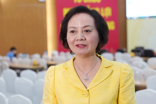 Bộ trưởng Bộ Nội vụ Phạm Thị Thanh Trà: Tinh giản biên chế nhưng phải giữ cán bộ ở lại khu vực công