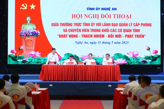 Phó Bí thư Thường trực Tỉnh ủy khuyến khích cán bộ, công chức, viên chức đổi mới, sáng tạo