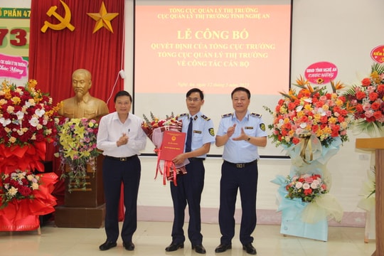 Công bố Quyết định bổ nhiệm Phó Cục trưởng Cục Quản lý thị trường tỉnh Nghệ An