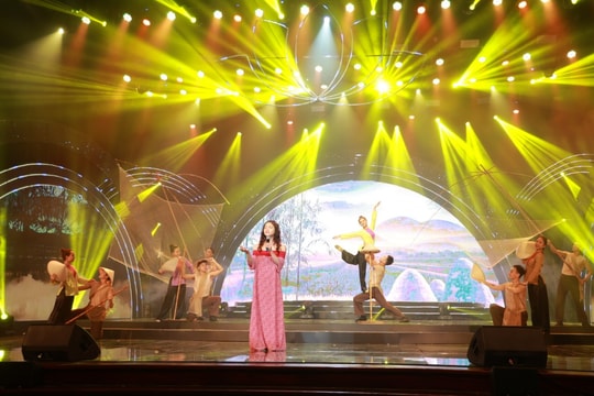 Tổng duyệt chương trình Mạch nguồn ví, giặm