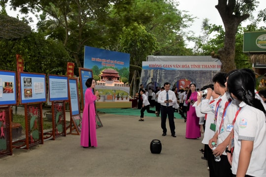 Lan tỏa những tấm gương bình dị mà cao quý