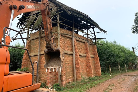 Đã tháo dỡ toàn bộ lò thủ công ở làng gạch, ngói lớn nhất Nghệ An 