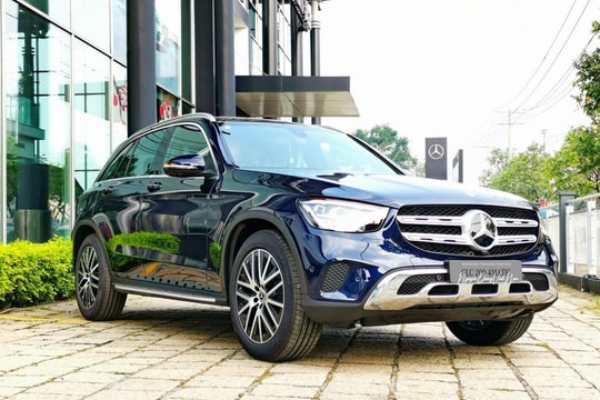 Nhiều xe SUV gầm cao giảm giá 'sập sàn'