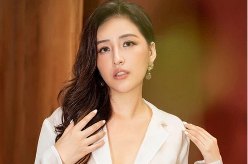 Mai Phương Thúy phản hồi về tình trạng sức khỏe sa sút, liên tục đau ốm