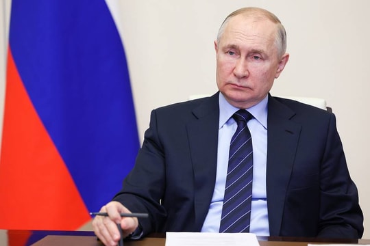 Tổng thống Putin chúc mừng quân đội Nga kiểm soát hoàn toàn Bakhmut