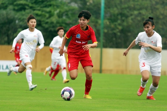 Tiền đạo Vũ Thị Hoa và hành trình giành Huy chương Vàng ở SEA Games 32