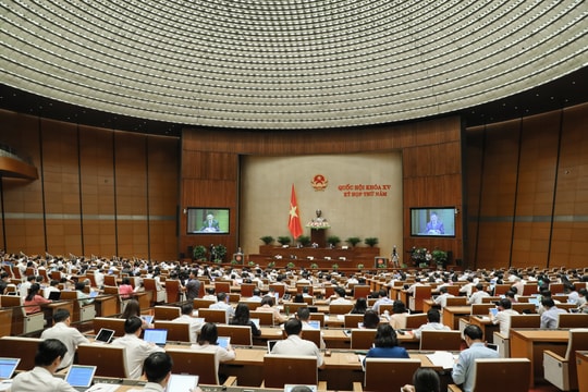 Quốc hội thảo luận về dự thảo Luật Đấu thầu (sửa đổi) và dự án Luật Phòng thủ dân sự