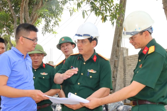 Kiểm tra tiến độ xây dựng doanh trại các cơ quan, đơn vị trong quân đội