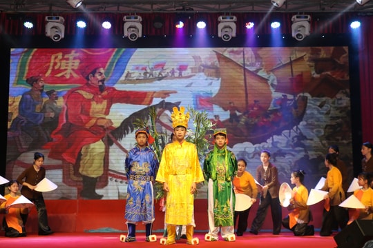 Nhiều hoạt cảnh lịch sử ý nghĩa tại Hội thi 'Vinh - Lịch sử, dấu ấn và và tương lai'