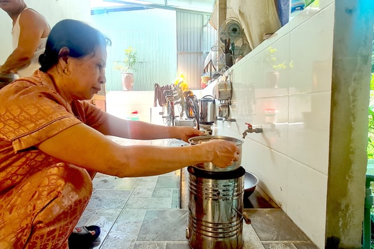 Người dân Nghệ An điều chỉnh thói quen sinh hoạt để tiết kiệm điện