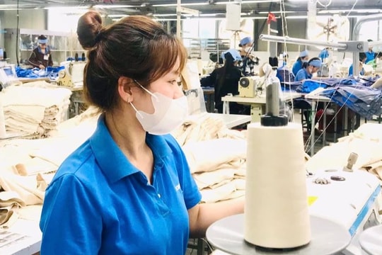 Người dân, cơ sở sản xuất kinh doanh lo lắng trước nguy cơ thiếu điện 