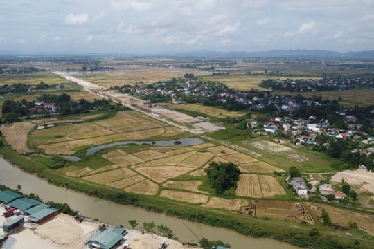 Chậm tiến độ Dự án đường bộ cao tốc Bắc-Nam đoạn qua Hưng Nguyên: Có phải vì vướng mặt bằng?