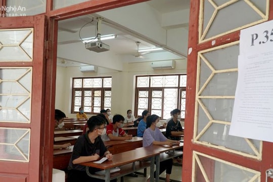 Hơn 2.200 hồ sơ đăng ký thi vào Trường THPT chuyên Đại học Vinh