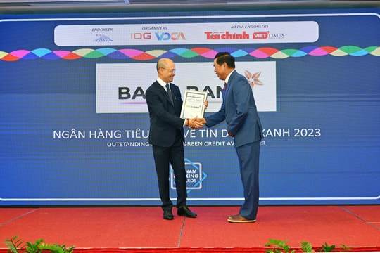 BAC A BANK kiên tâm con đường tư vấn đầu tư vì sự phát triển bền vững 
