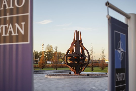 NATO chuẩn bị kế hoạch bí mật trong trường hợp đụng độ với Nga