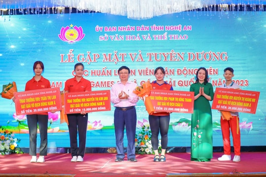 Nghệ An tuyên dương các vận động viên tham dự SEA Games và các giải Quốc tế