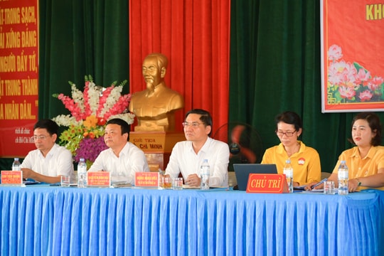 Cử tri đề nghị sớm có chính sách hỗ trợ 12 hộ dân bị ảnh hưởng bởi thiên tai ở Tương Dương