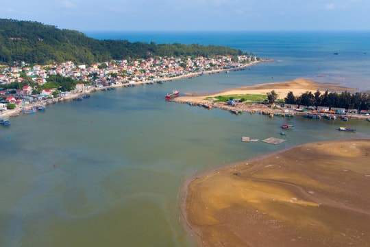 Công bố Chiến lược khai thác, sử dụng bền vững tài nguyên, bảo vệ môi trường biển và hải đảo