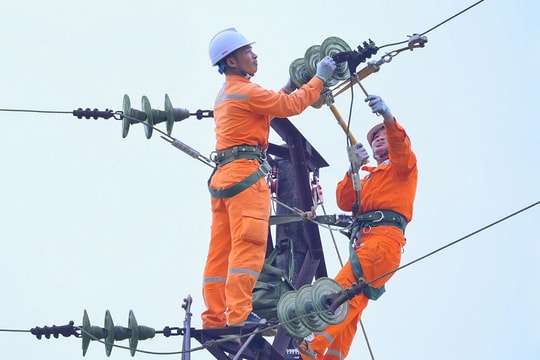 Tình trạng thiếu điện dự báo sẽ kéo dài, Điện lực Nghệ An kêu gọi sự chia sẻ của người dân, doanh nghiệp