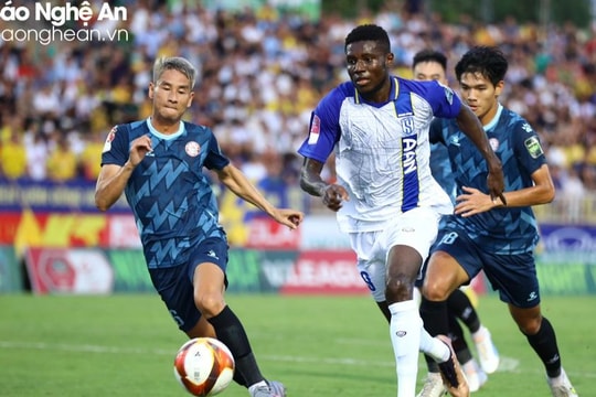 'Đọc' chiến thuật của Sông Lam Nghệ An trong trận thắng ở vòng 11, V-League 1-2023