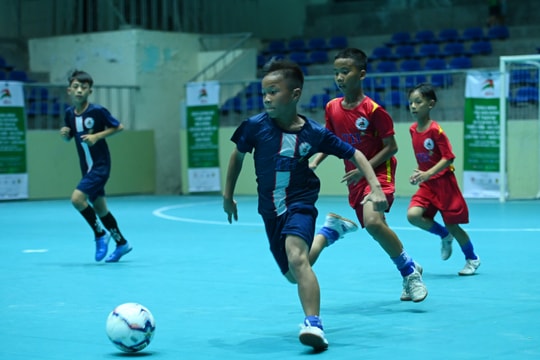 Nhi đồng Thanh Chương thắng đậm trước nhi đồng Cửa Lò