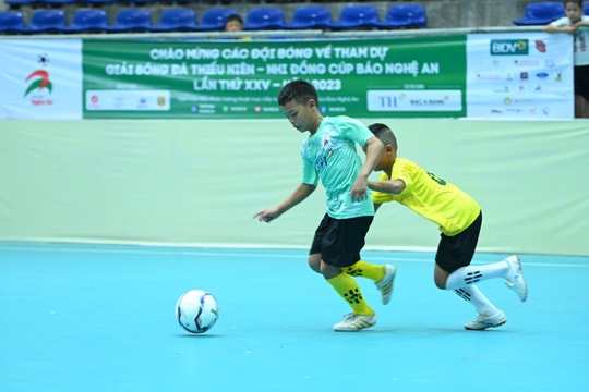 Trực tiếp Giải Bóng đá TN-NĐ Cúp Báo Nghệ An: Nhi đồng Nghĩa Đàn - Nhi đồng Nam Đàn