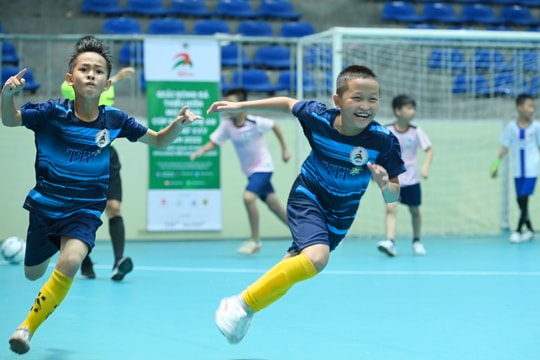 Trực tiếp Giải Bóng đá TN-NĐ Cúp Báo Nghệ An: Nhi đồng TP Vinh - Nhi đồng Quế Phong