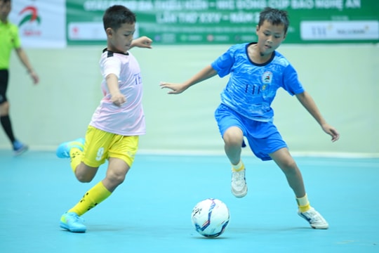 Trực tiếp Giải Bóng đá TN-NĐ Cúp Báo Nghệ An: Nhi đồng Tương Dương - Nhi đồng Nam Đàn