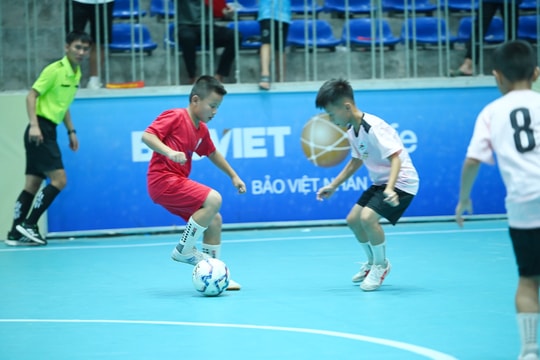 Trực tiếp Giải Bóng đá TN-NĐ Cúp Báo Nghệ An: Nhi đồng Diễn Châu - Nhi đồng Con Cuông