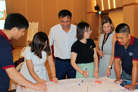 Nâng cao kỹ năng truyền thông về quản lý rừng bền vững