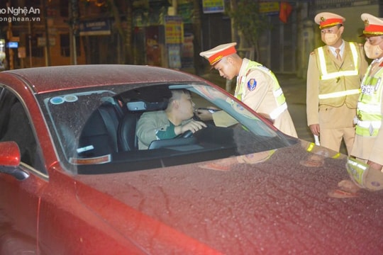 Nghệ An quyết liệt chỉ đạo việc xây dựng văn hóa giao thông an toàn