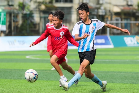 Highlight: TN Quế Phong (đỏ) - TN Hưng Nguyên (trắng) (3-2)