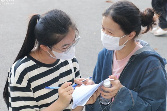 Đề thi vào Trường chuyên Đại học Vinh được đánh giá có tính phân loại cao