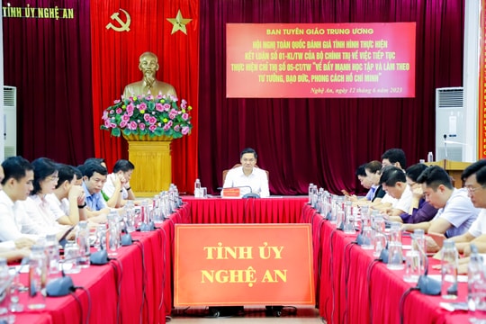 Tiếp tục học tập và làm theo tư tưởng, đạo đức, phong cách Hồ Chí Minh đồng bộ, hiệu quả hơn