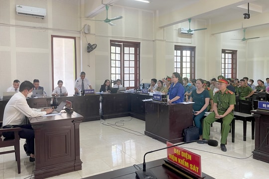 Phiên phúc thẩm xét xử vụ án xảy ra tại Trung tâm Giáo dục thường xuyên huyện Hưng Nguyên: Nhiều câu hỏi từ các luật sư