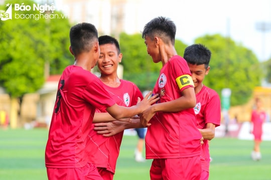 Trực tiếp Giải Bóng đá TN-NĐ Cúp Báo Nghệ An: Thiếu niên Kỳ Sơn - Thiếu niên TP Vinh