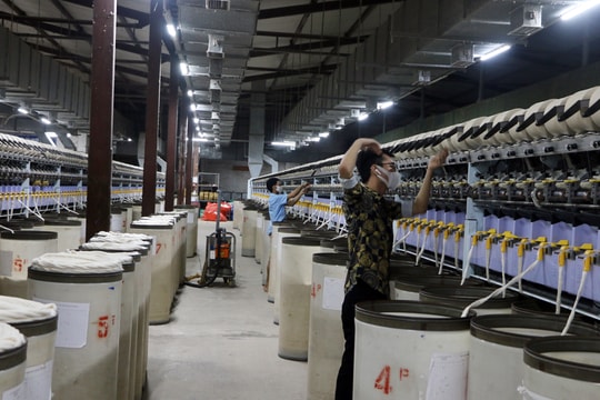 Nghệ An kiểm tra tình hình sử dụng năng lượng tại các đơn vị sự nghiệp và cơ sở trọng điểm 