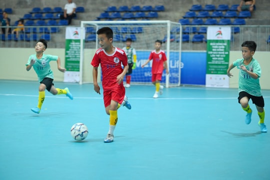 Nhi đồng Tân Kỳ thắng áp đảo Nhi đồng Nam Đàn trong trận tứ kết đầu tiên