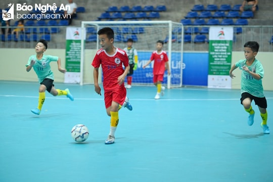 Trực tiếp Giải Bóng đá TN-NĐ Cúp Báo Nghệ An: NĐ Tân Kỳ - NĐ Thanh Chương