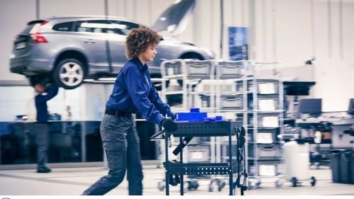 Những lưu ý về thời gian thay dầu nhớt cho ô tô mà bạn không nên bỏ qua